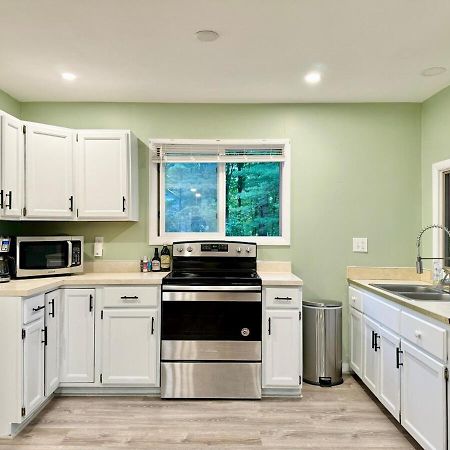 Cayuga Lake Cottage With Private Lake Access Washingtonville Exterior photo
