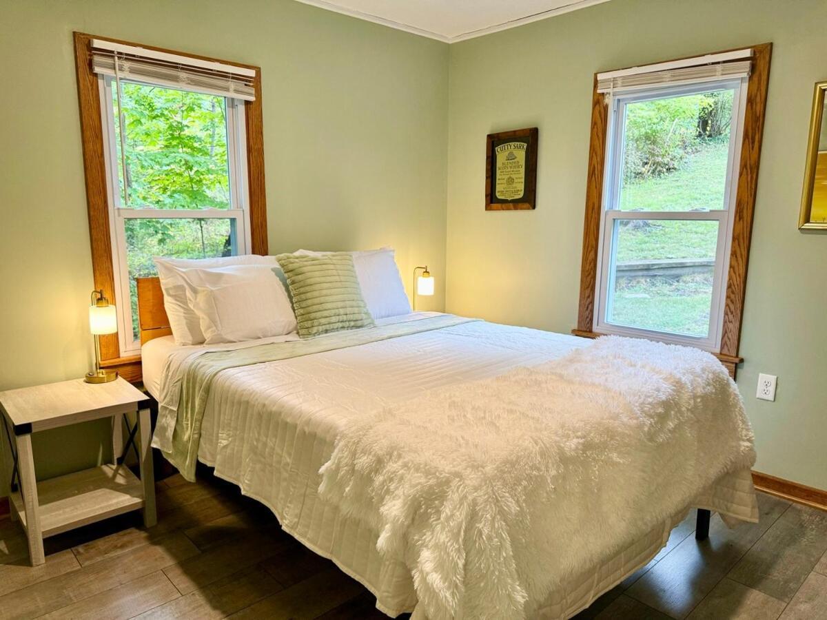 Cayuga Lake Cottage With Private Lake Access Washingtonville Exterior photo