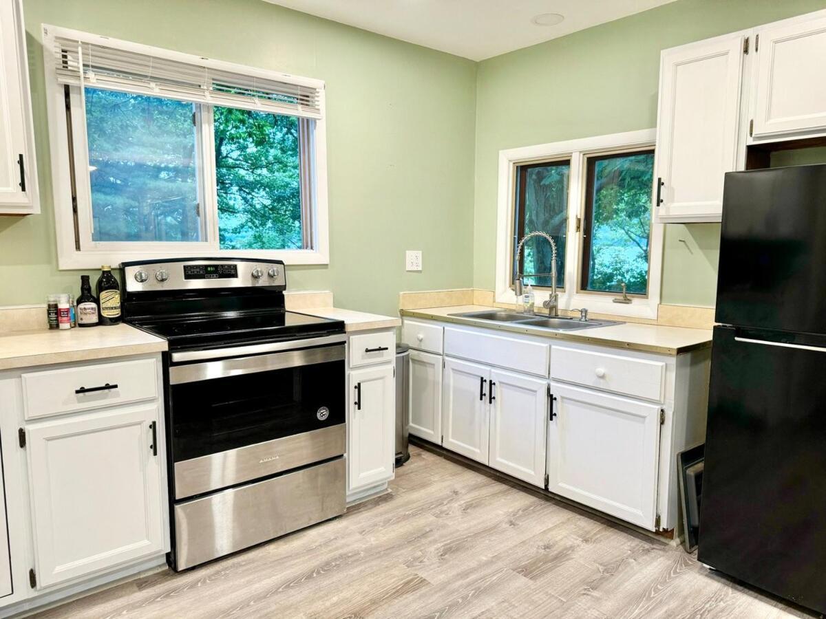 Cayuga Lake Cottage With Private Lake Access Washingtonville Exterior photo
